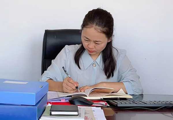 新青年 耀青春 | 史莹：用心用情托起城市“安居梦”